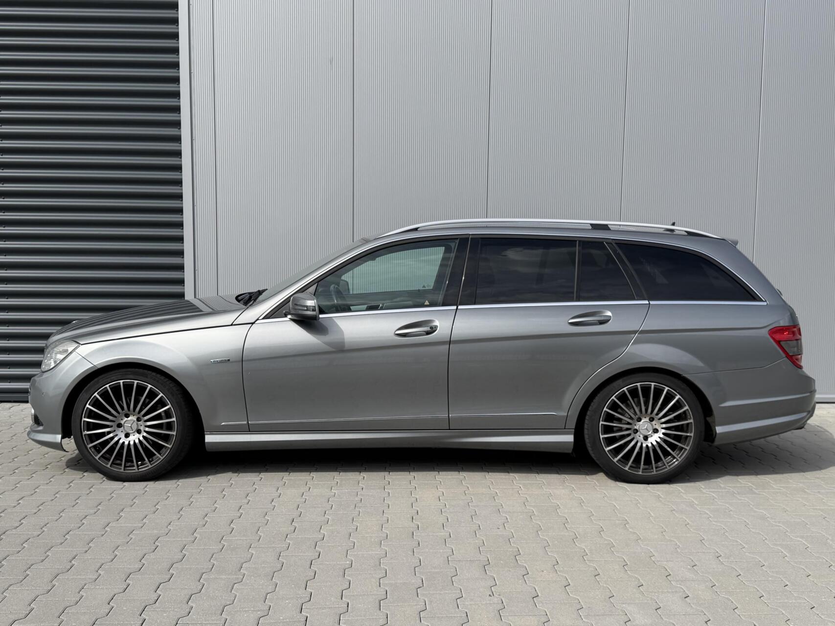 Foto van Mercedes-Benz C 200 Cgi