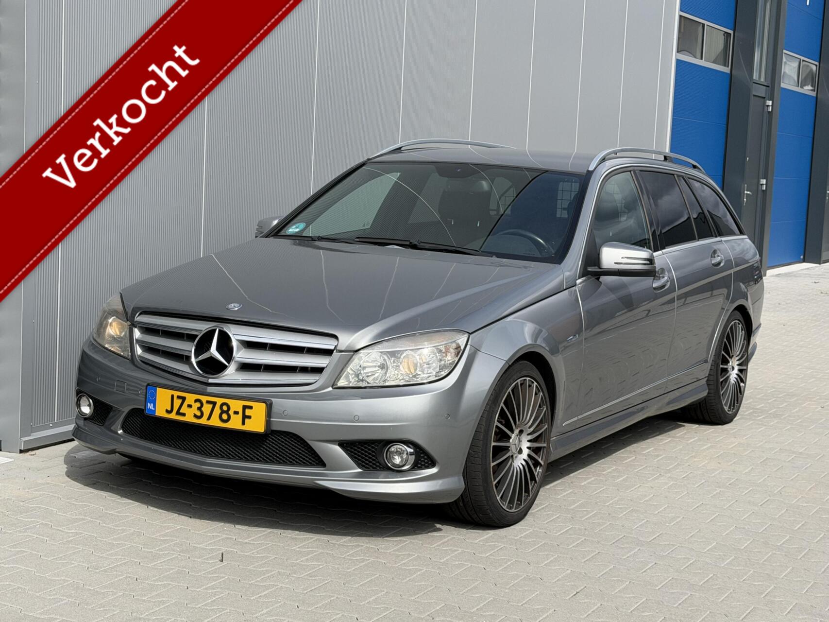 Mercedes-Benz C 200 Cgi 200 Avantgarde AMG pakket ! 2011 - voorkant