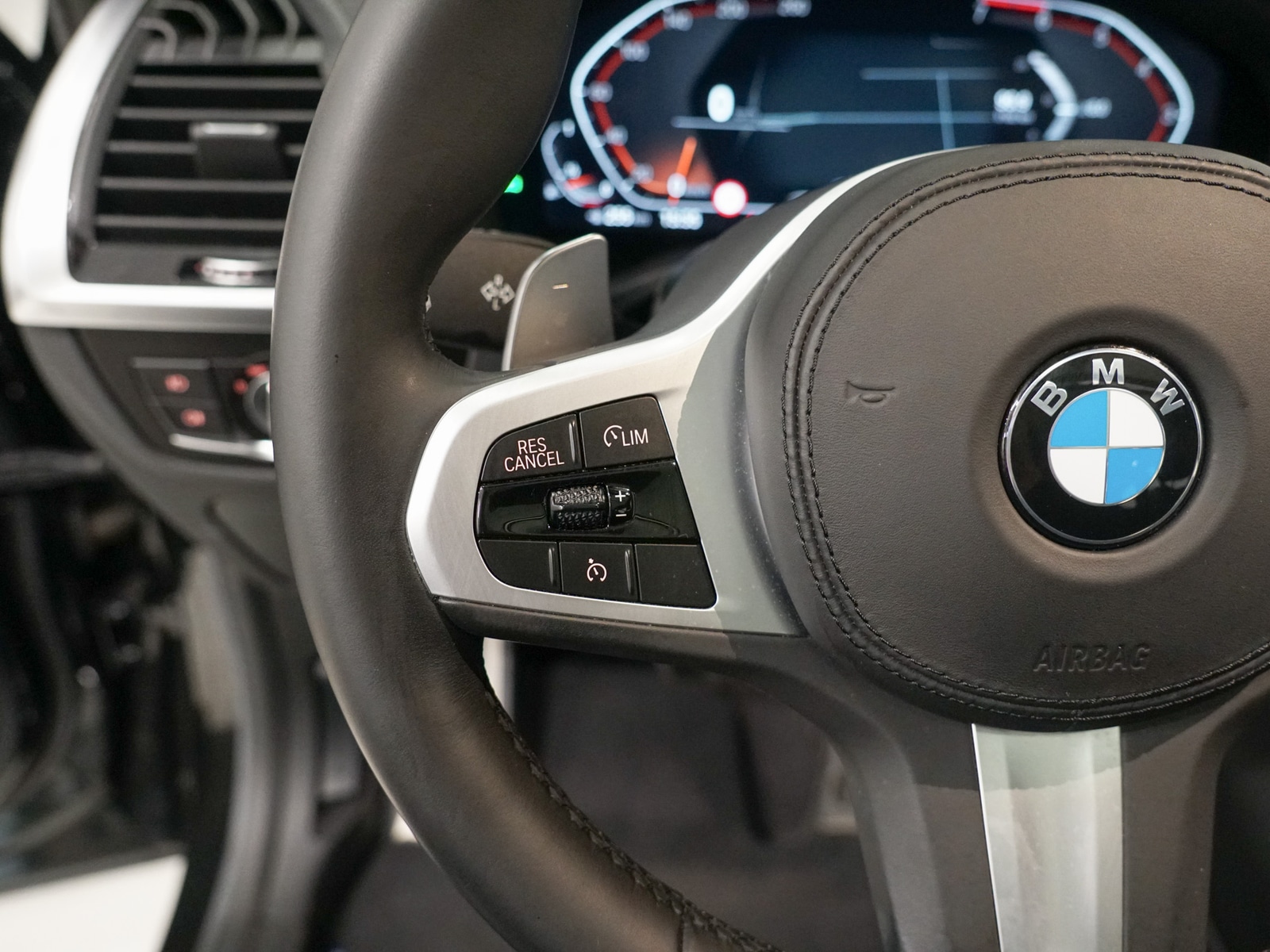 Foto van BMW X3 Xdrive20i