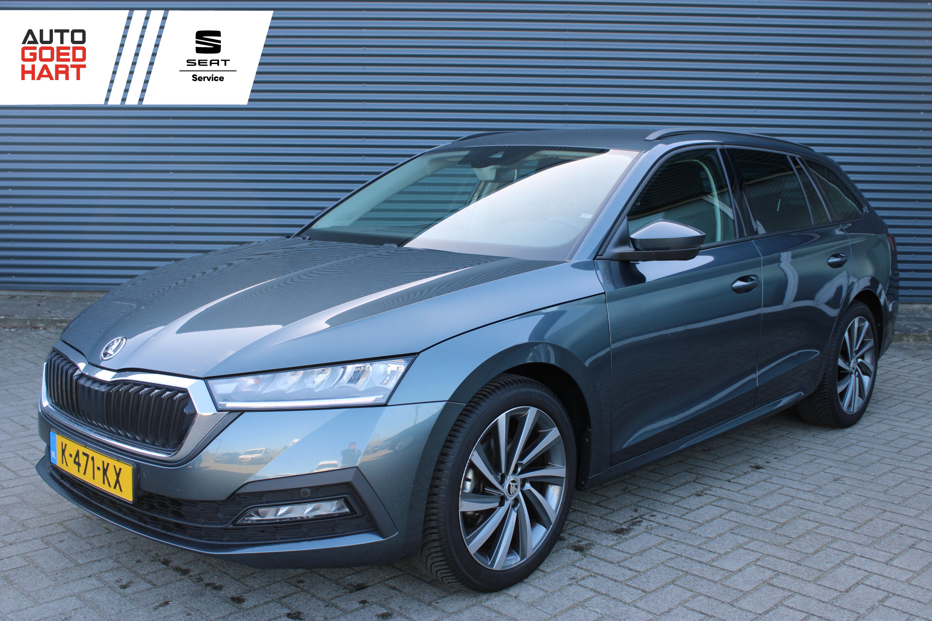 Skoda Octavia 1.0 e-TSI Business Edition Full-LED CarPlay Stoelverwarming 18inch Velgen 2021 - voorkant