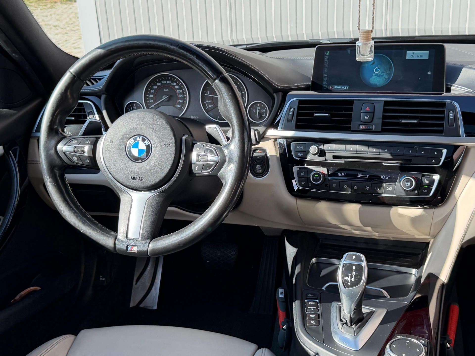 Foto van BMW 340i xDrive