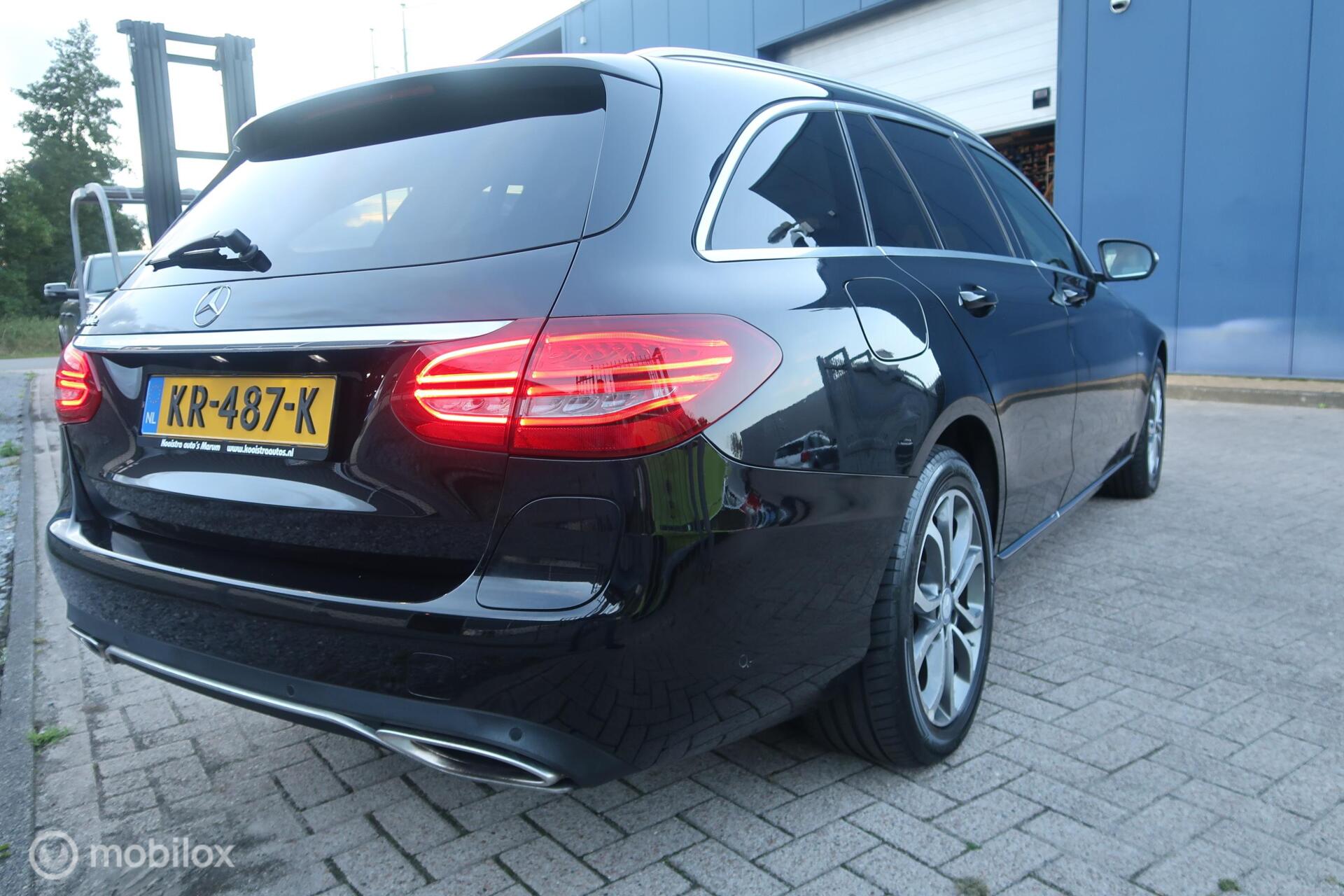Foto van Mercedes-Benz C 350 E