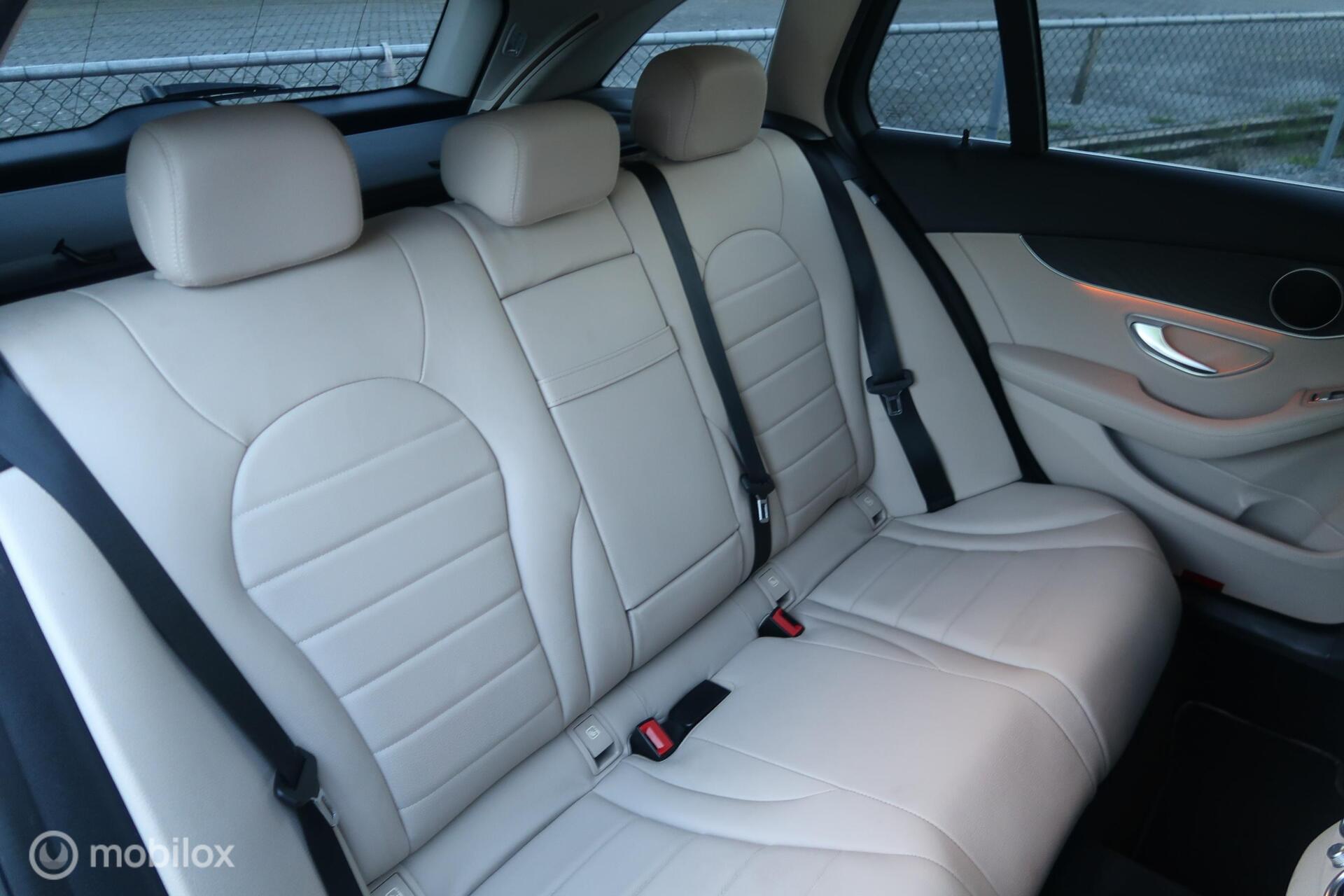 Foto van Mercedes-Benz C 350 E