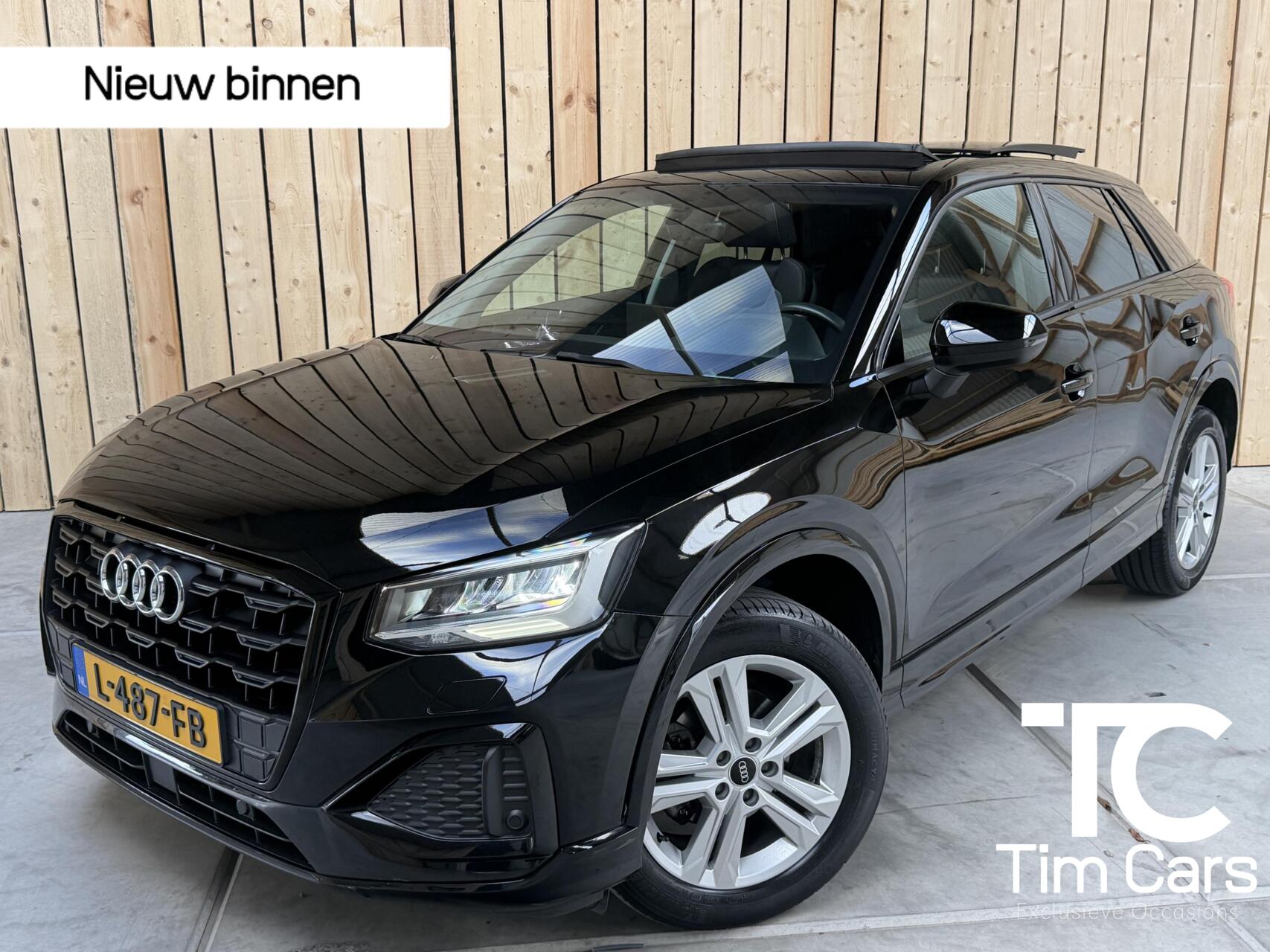 Audi Q2 30 TFSI Business Edition Panoramadak | Getint glas | Climate & cruise control | Digitale cockpit | DAB ontvanger | Apple CarPlay/Android Auto | Audi smartphone interface | LED verlichting | Parkeersensoren achter 2021 - voorkant