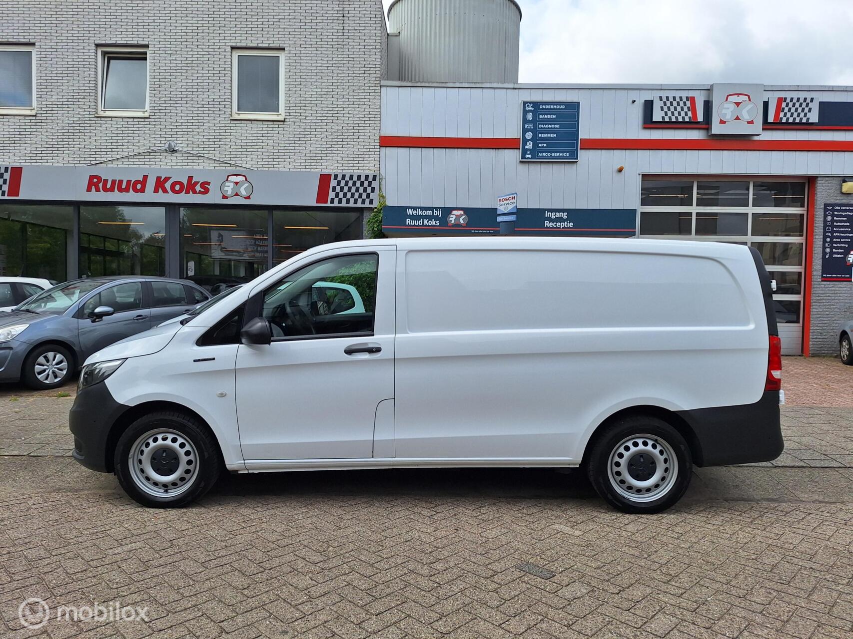 Foto van Mercedes-Benz Evito