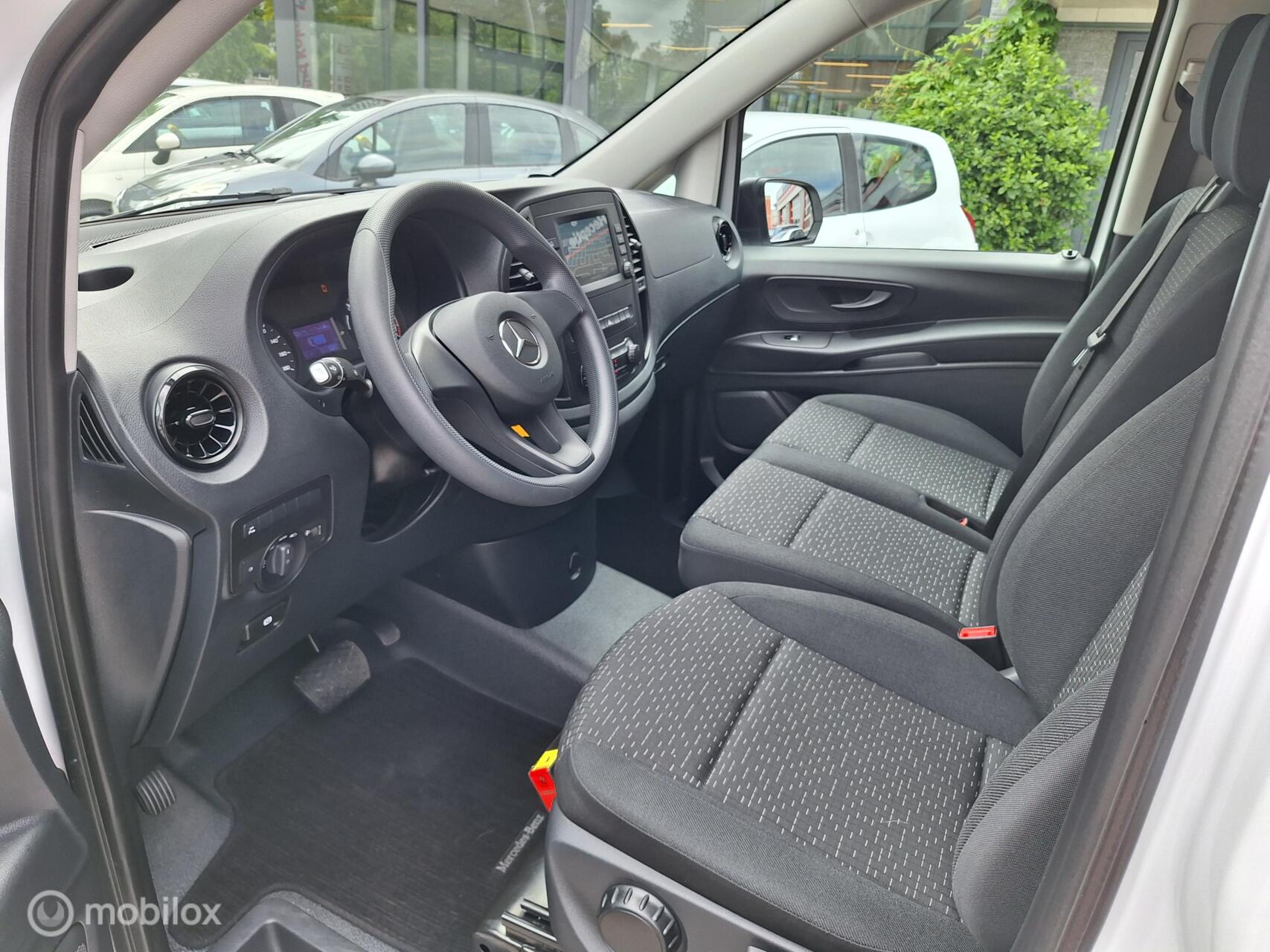 Foto van Mercedes-Benz Evito