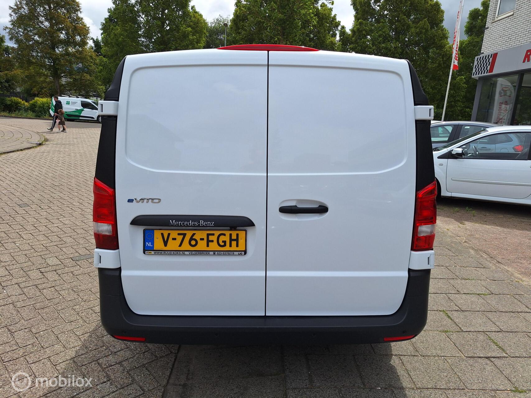 Foto van Mercedes-Benz Evito