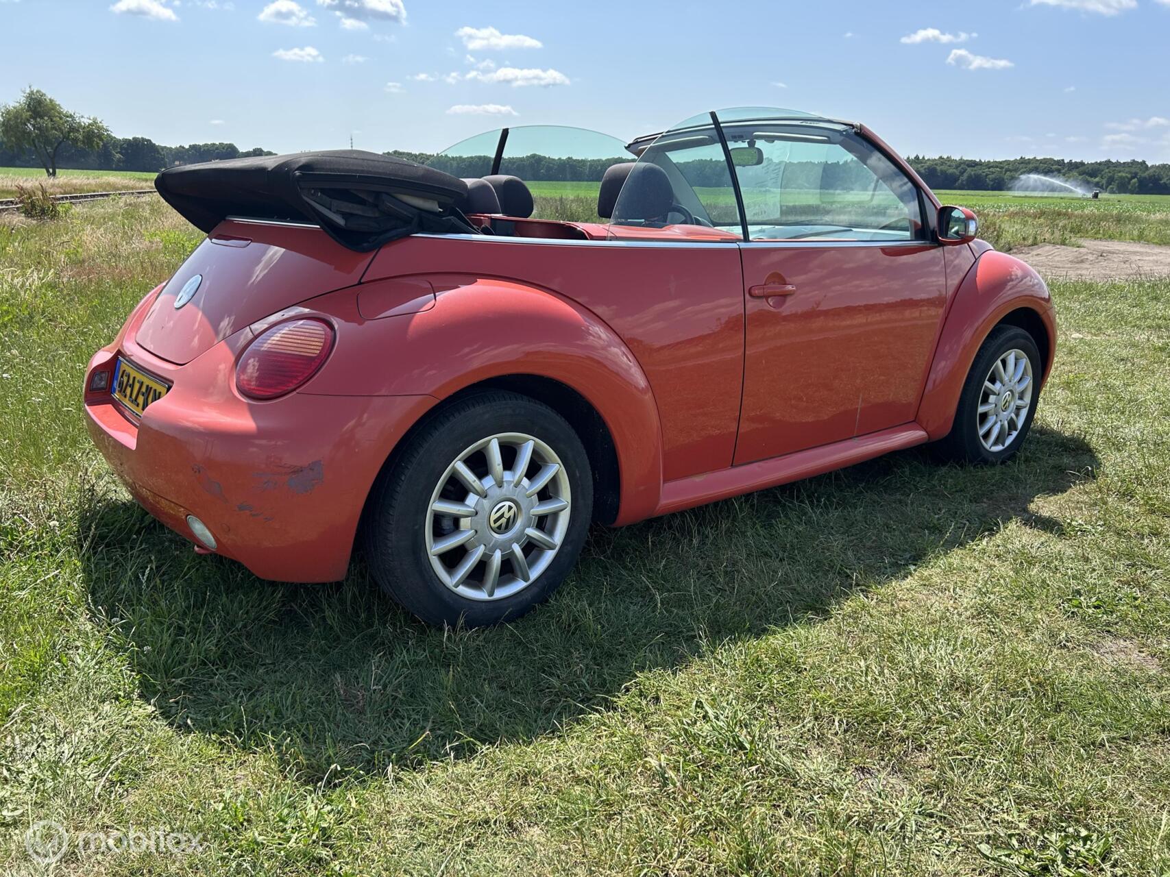 Foto van Volkswagen New Beetle Cabriolet