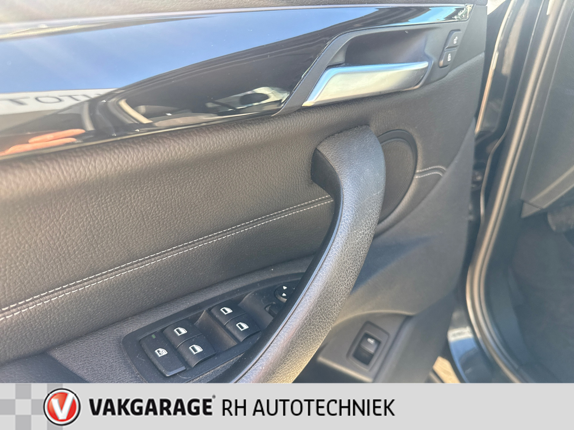 Foto van BMW X1 Xdrive20i