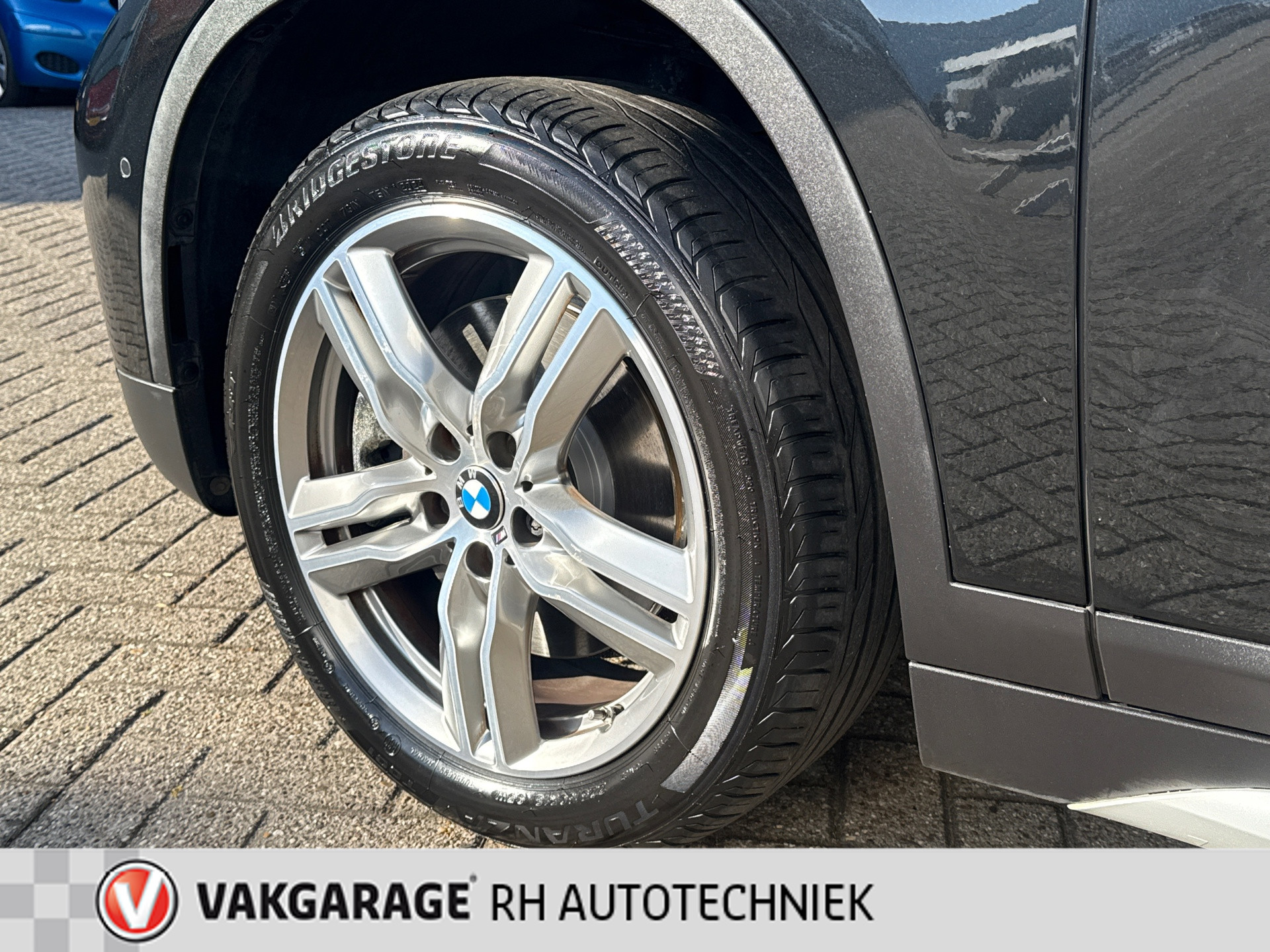 Foto van BMW X1 Xdrive20i