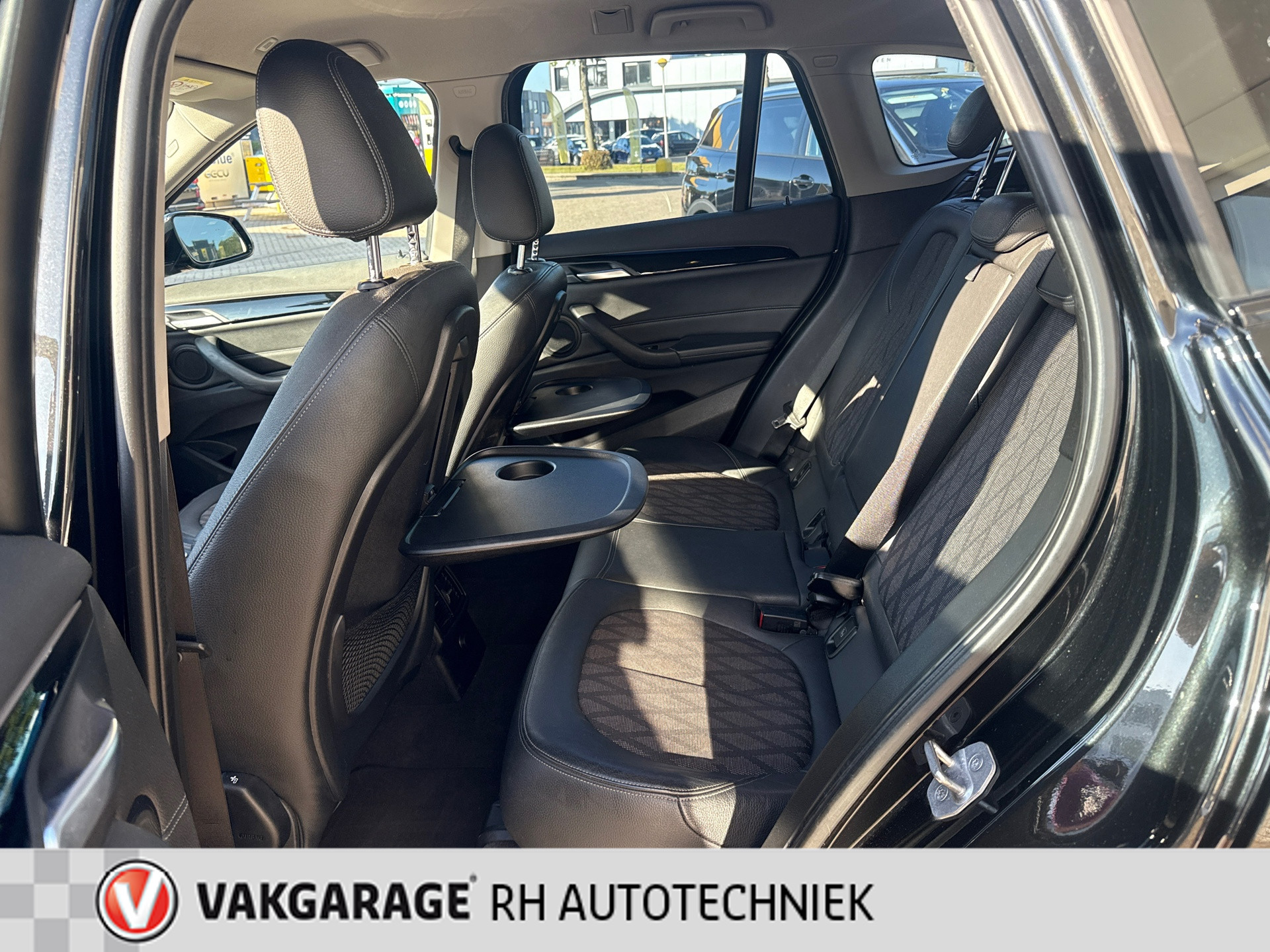 Foto van BMW X1 Xdrive20i