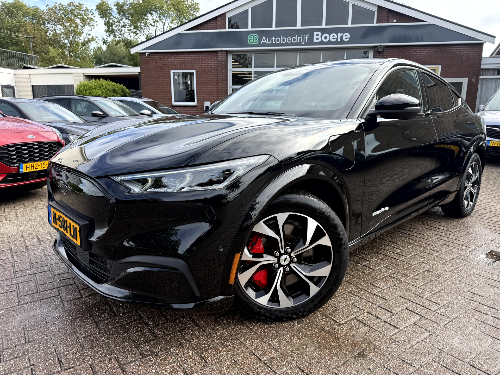 Ford Mustang Mach-e AWD 75 kWh 2021 - voorkant