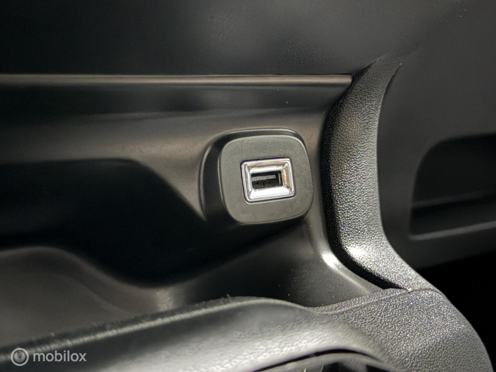 Foto van Citroen C4 Cactus