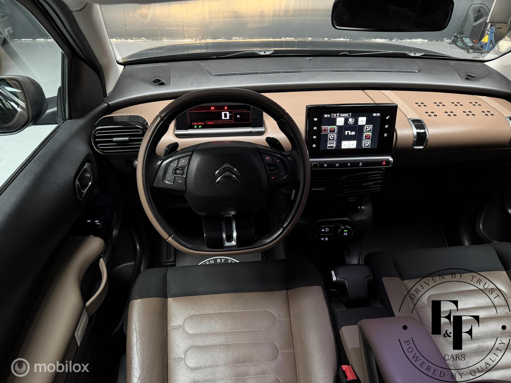 Foto van Citroen C4 Cactus