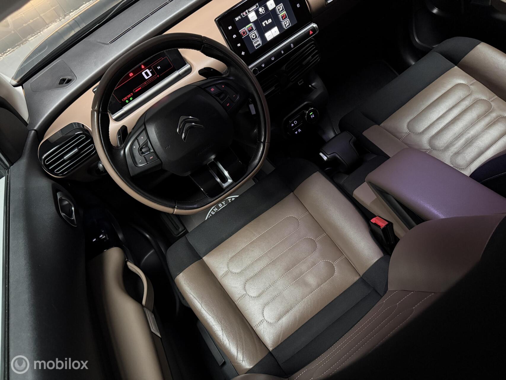 Foto van Citroen C4 Cactus