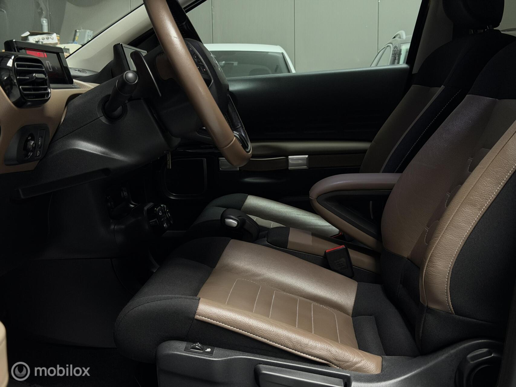 Foto van Citroen C4 Cactus