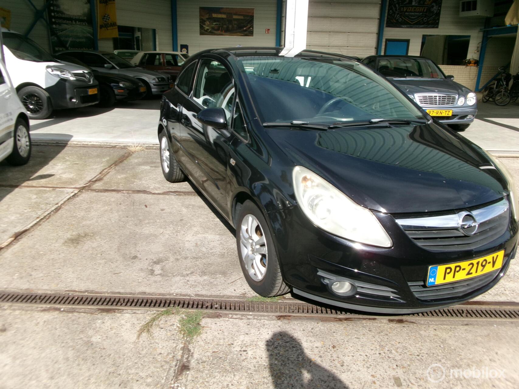 Opel Corsa 1.2-16V Business Airco . 2008 - voorkant