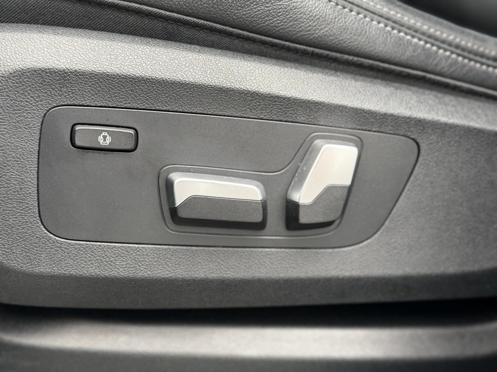 Foto van BMW X5 Xdrive45e