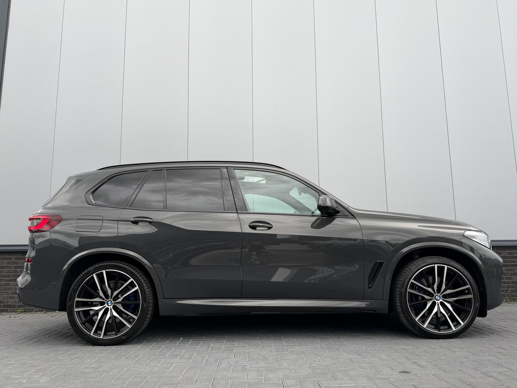 Foto van BMW X5 Xdrive45e