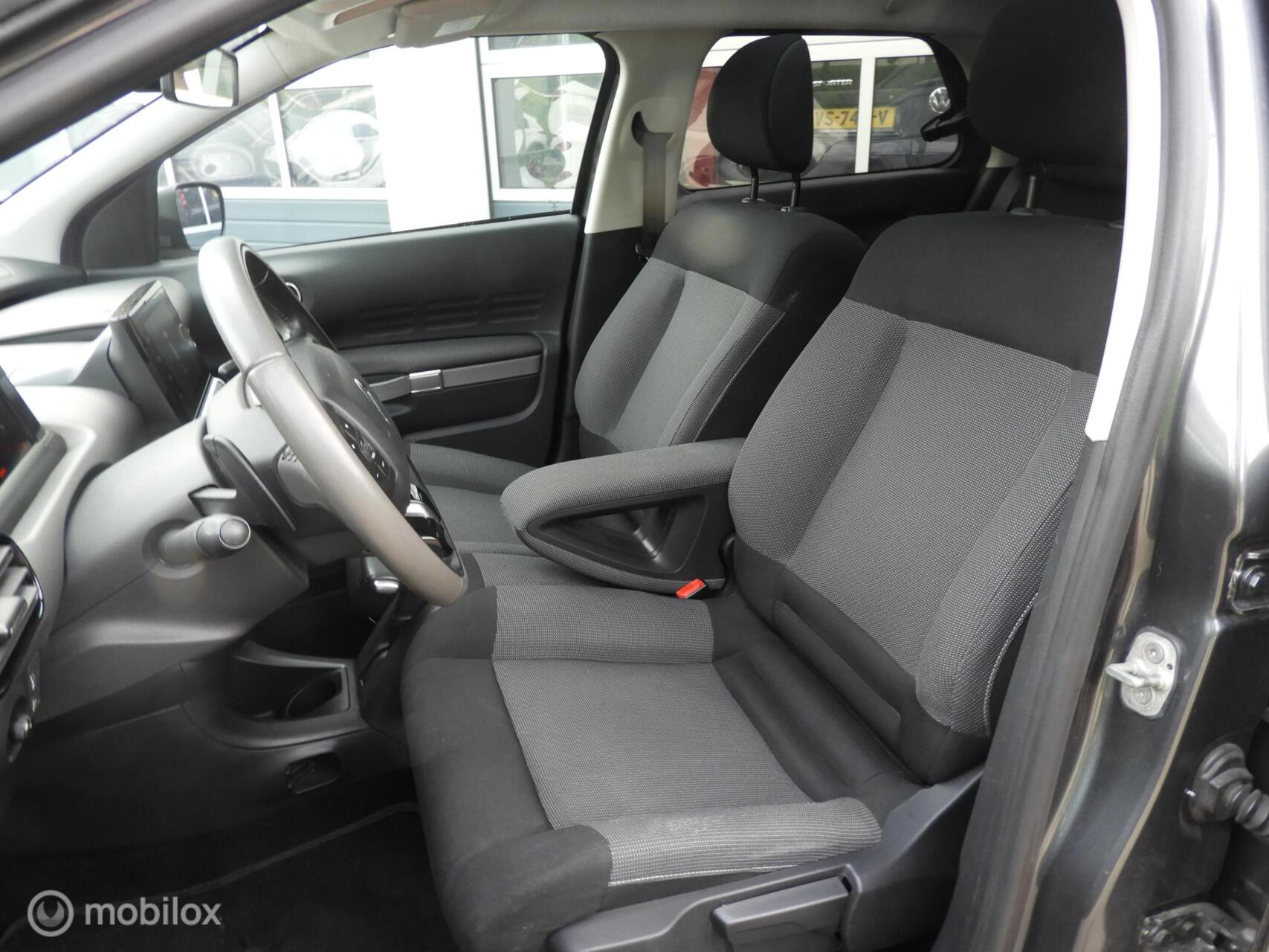 Foto van Citroen C4 Cactus