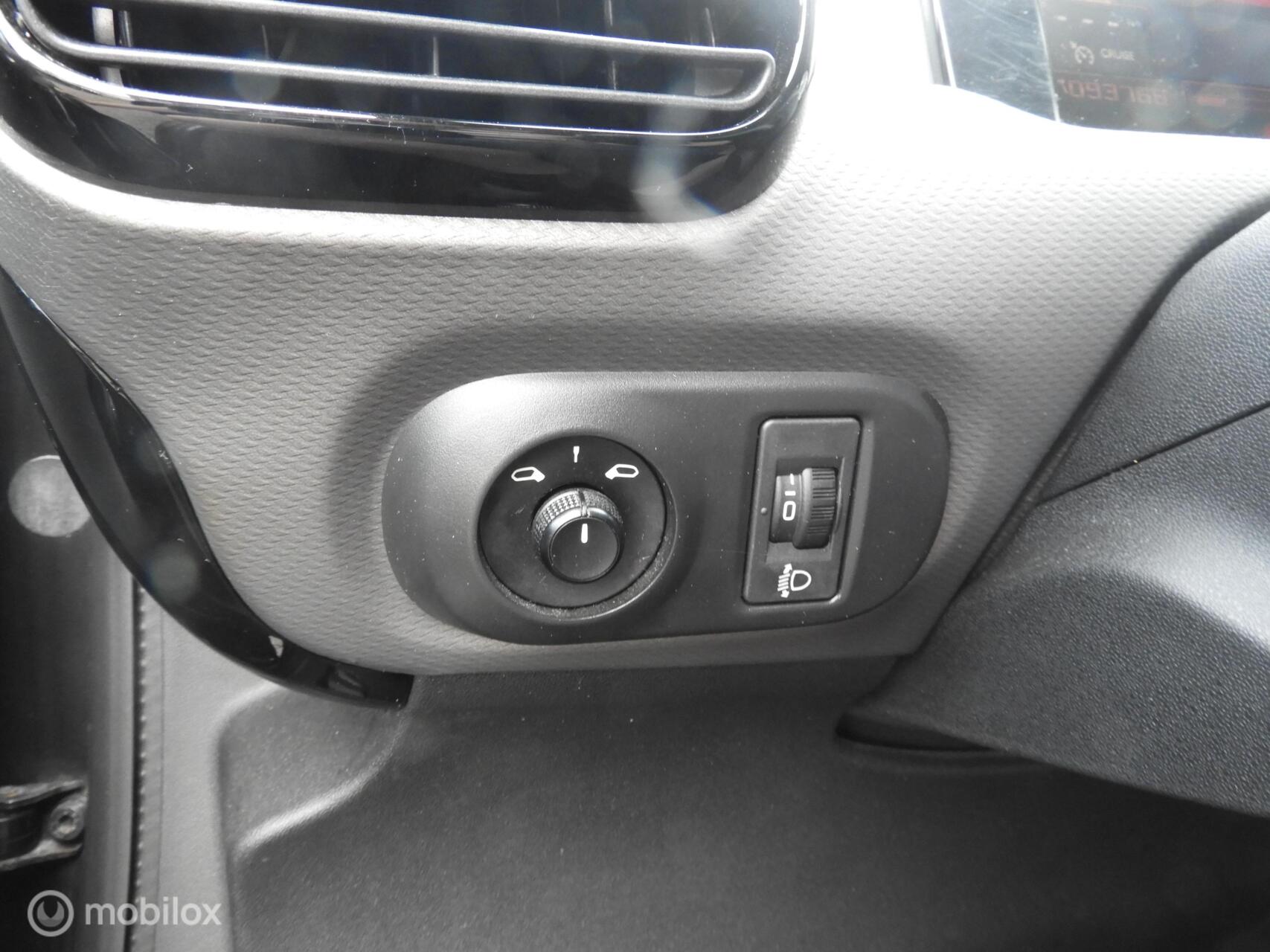 Foto van Citroen C4 Cactus