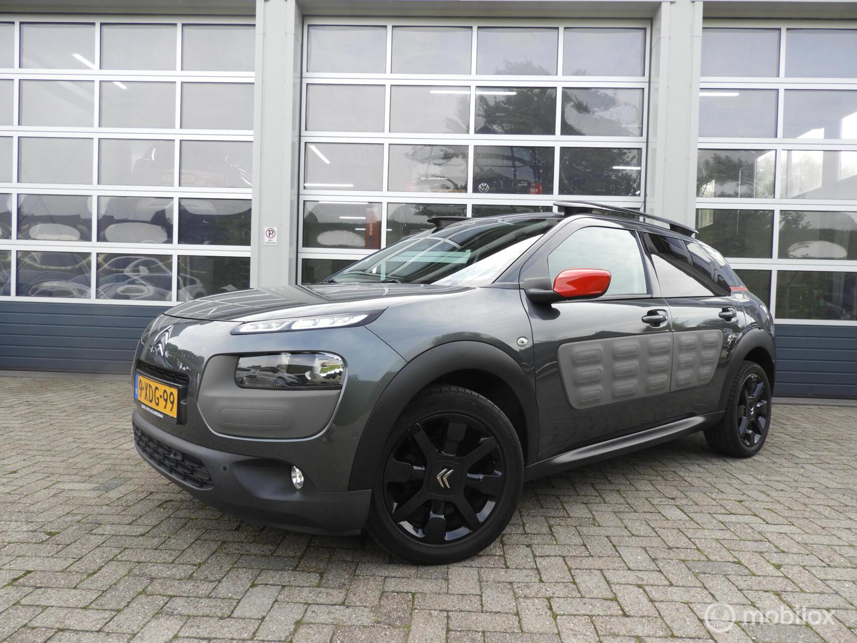 Citroen C4 Cactus 1.2 e-VTi Business 2014 - voorkant