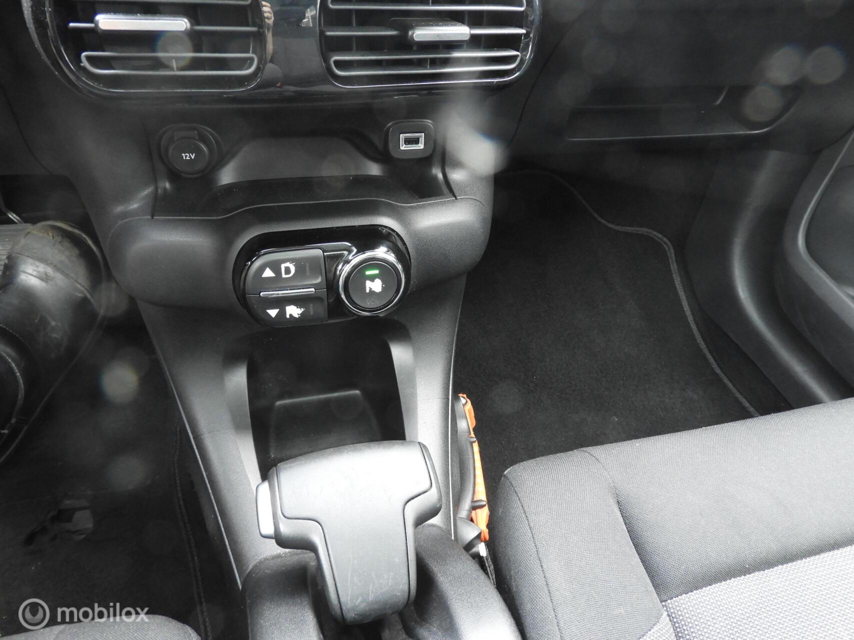 Foto van Citroen C4 Cactus
