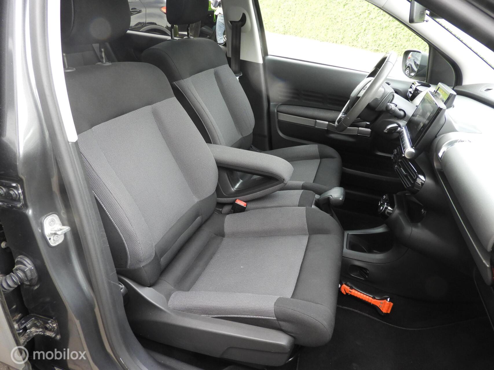 Foto van Citroen C4 Cactus