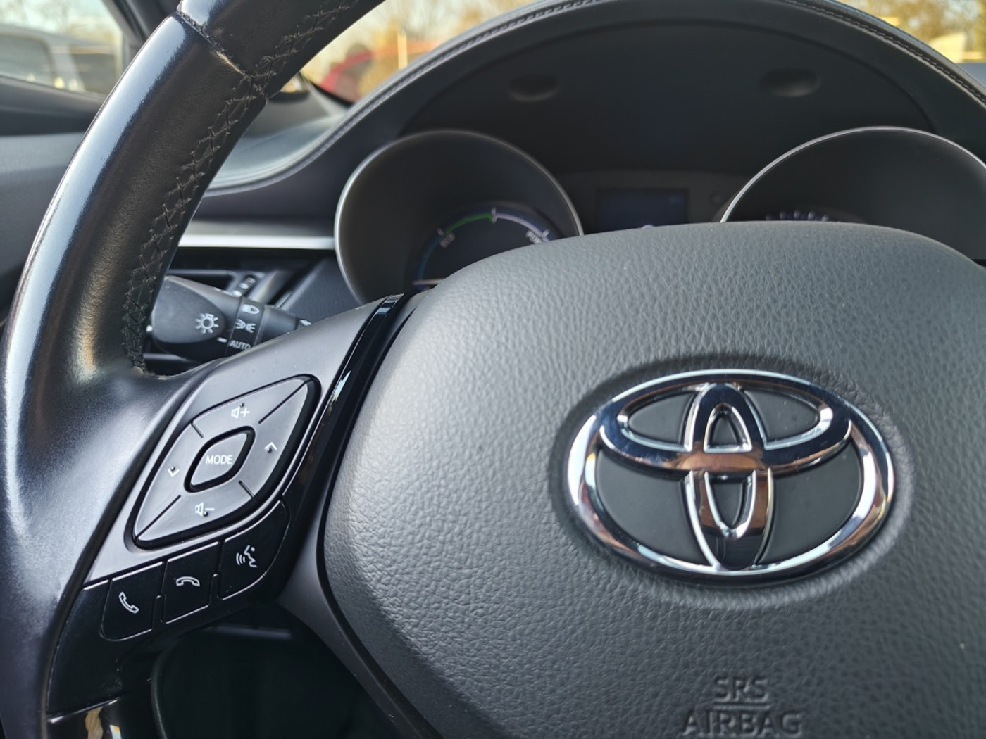 Foto van Toyota Toyota C-hr