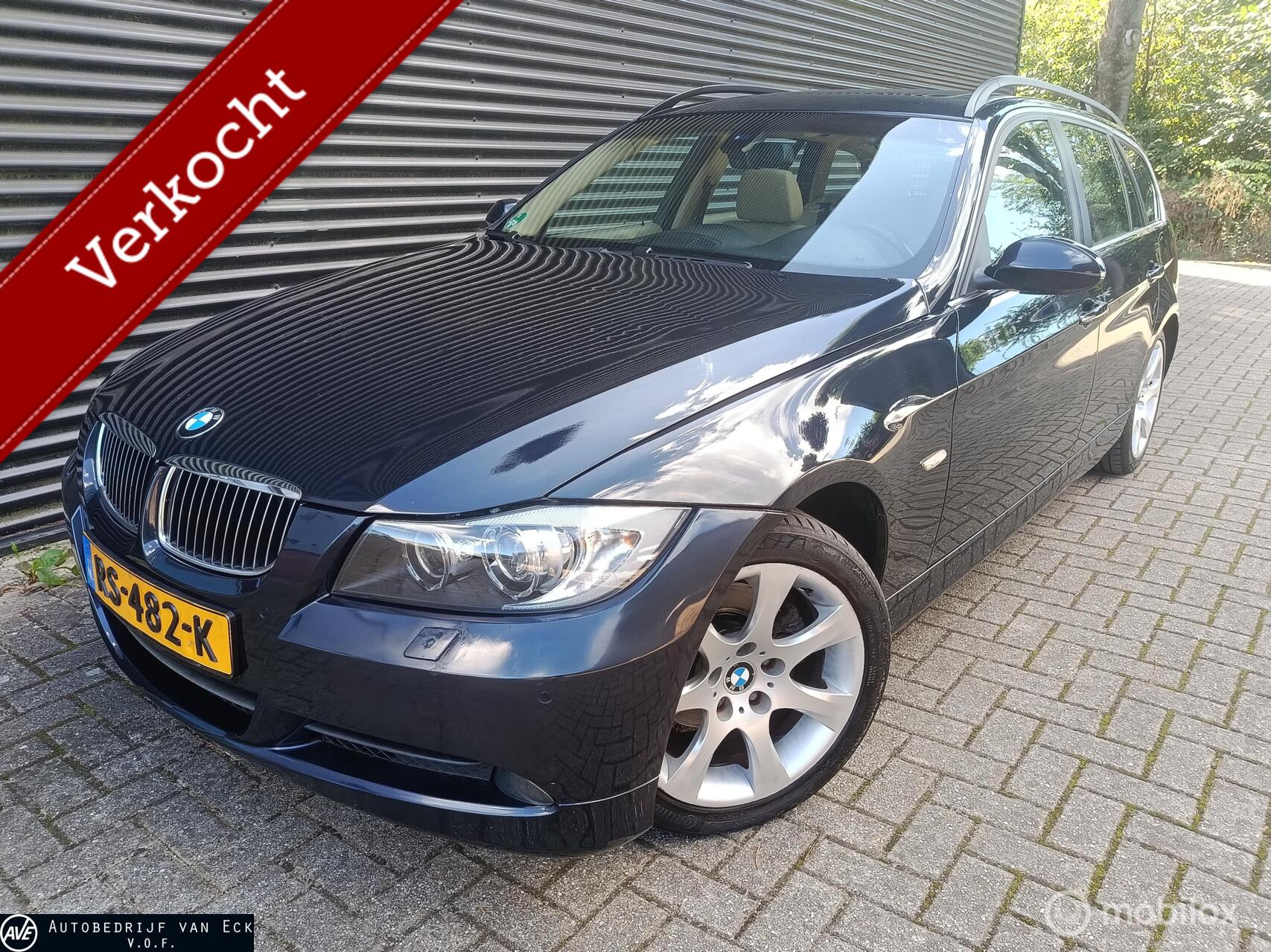 BMW 3er Reihe 325i High Executive 6cil, Automaat, leer, navi 2006 - voorkant