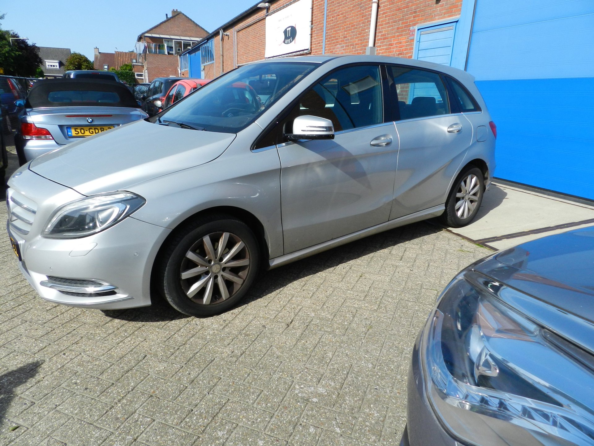 Foto van Mercedes-Benz B 180
