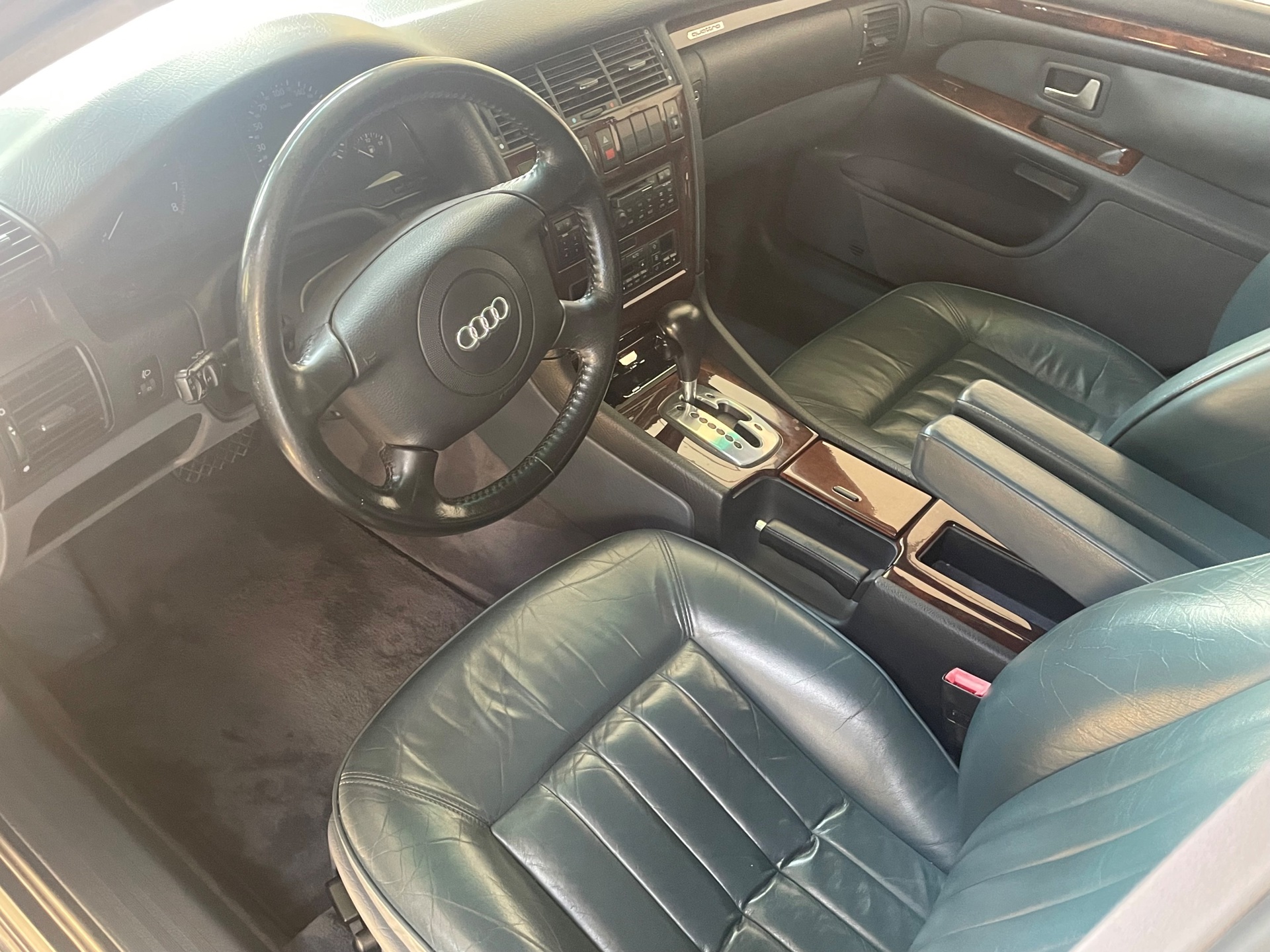 Foto van Audi 4d Audi A8