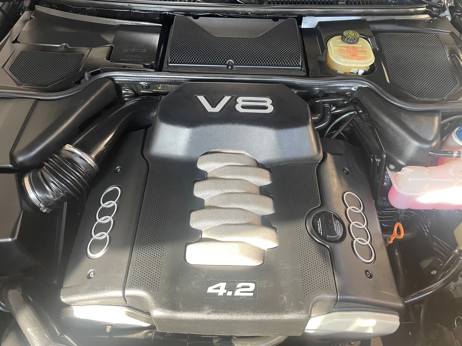 Foto van Audi 4d Audi A8