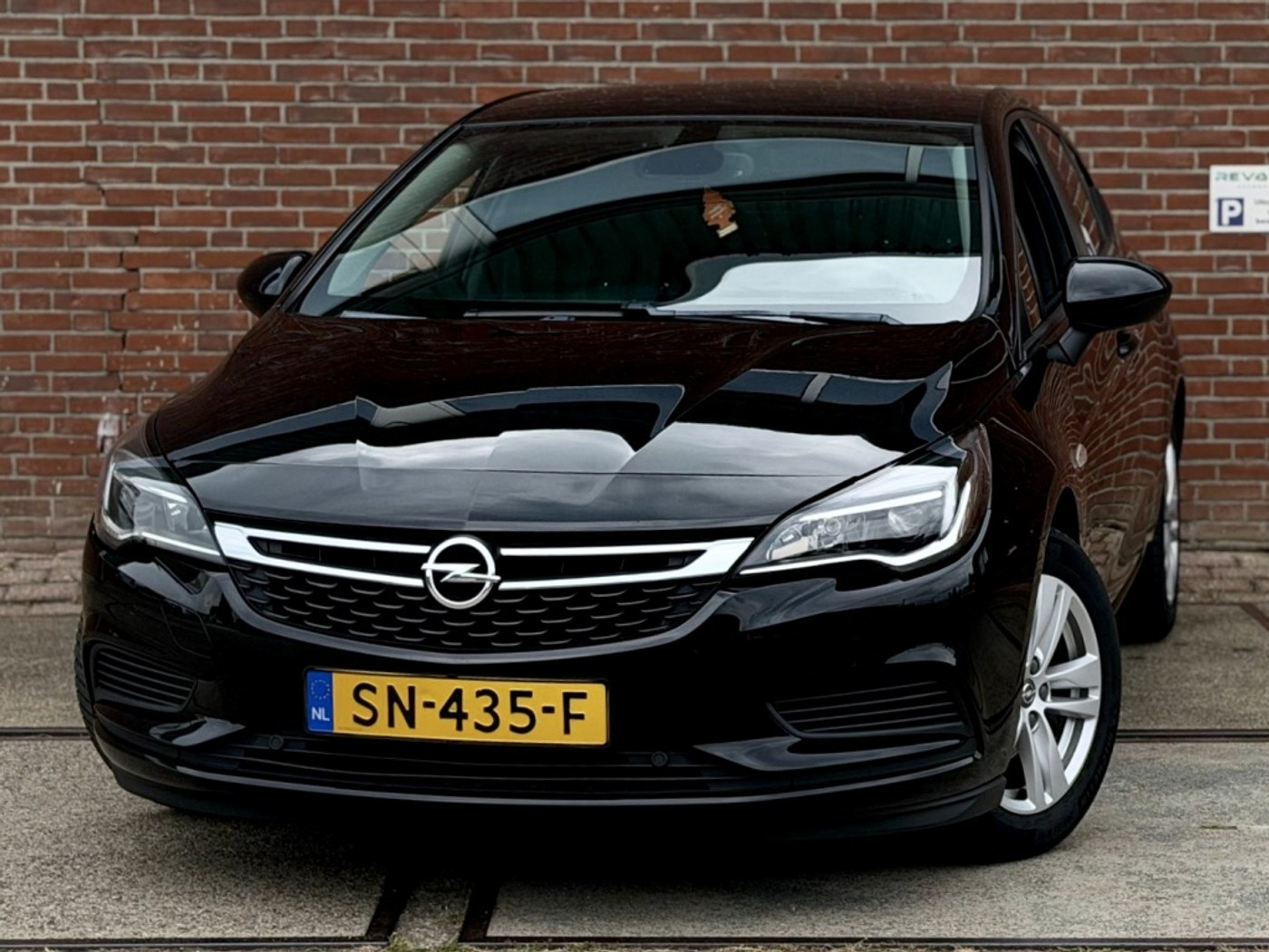 Opel Astra 1.0 Business+ |Airco |CruiseC |Navi |Zuinig 2018 - voorkant