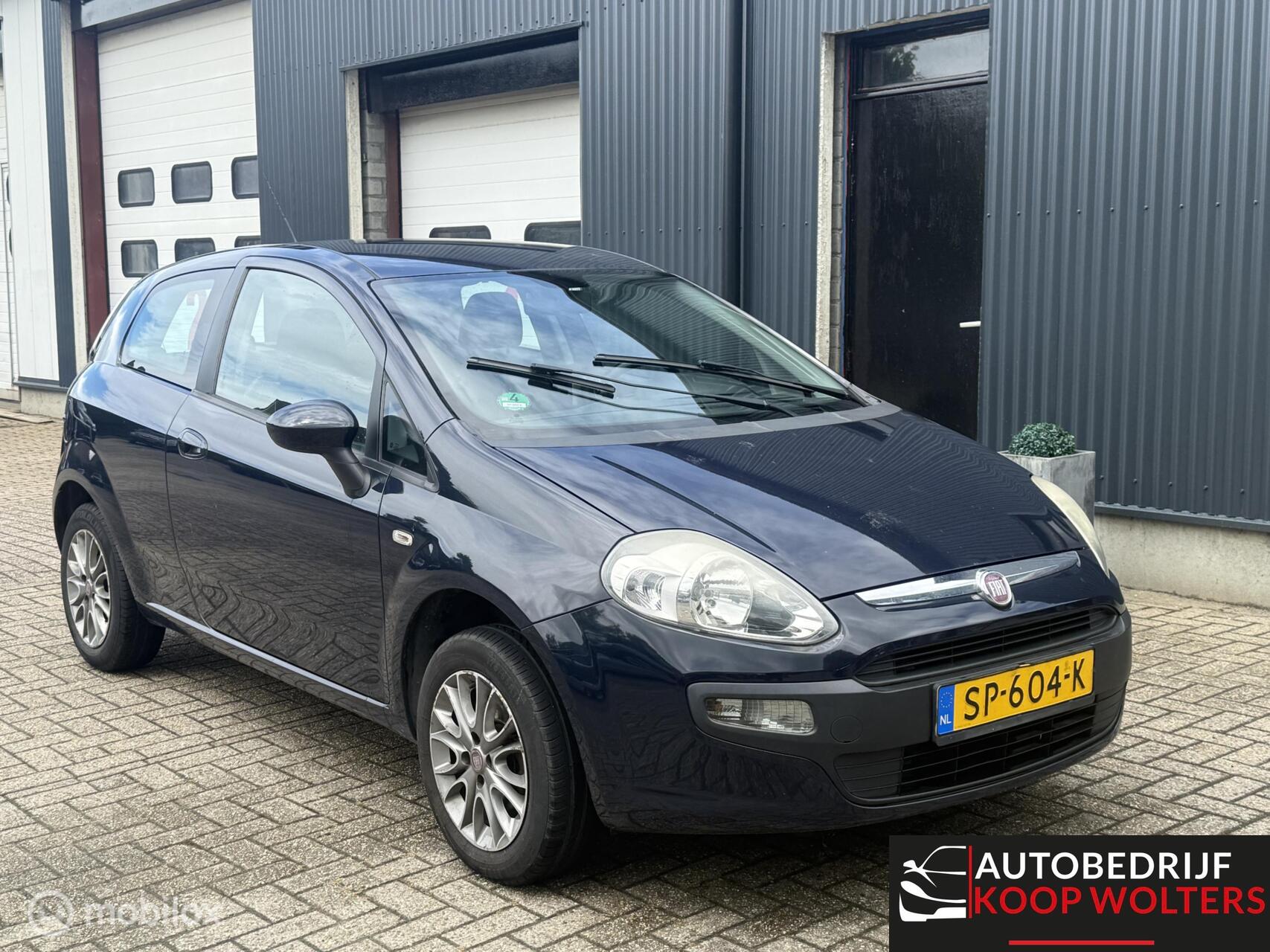 Fiat Fiat Punto 1.2 Pop Airco 2011 - voorkant