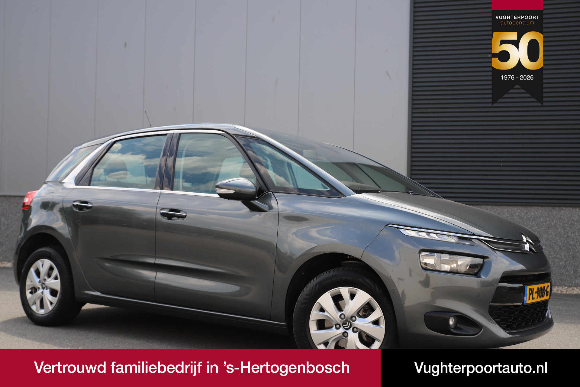 Citroen C4 Picasso 1.2 130pk Intensive/ Clima/Digidash/Trekhaak 2016 - voorkant