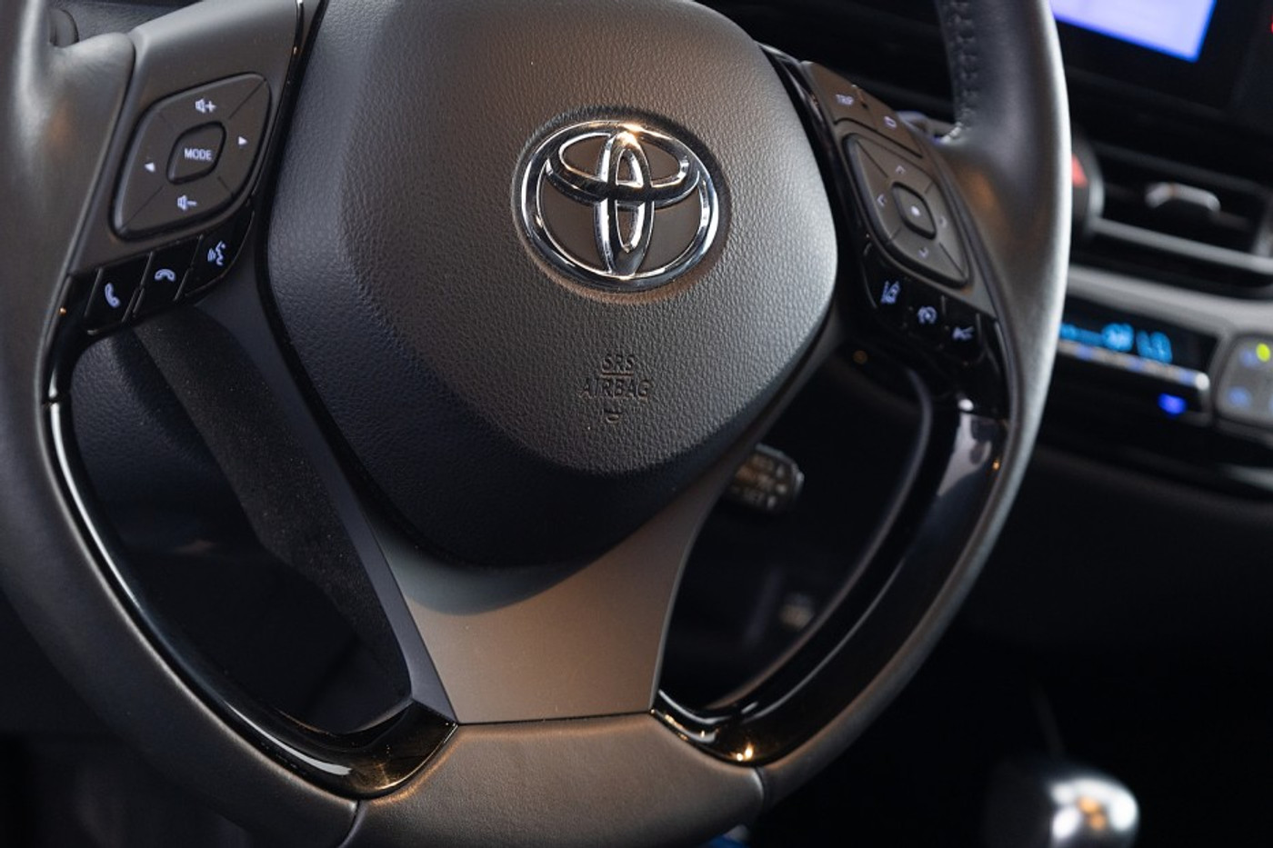 Foto van Toyota Toyota C-hr