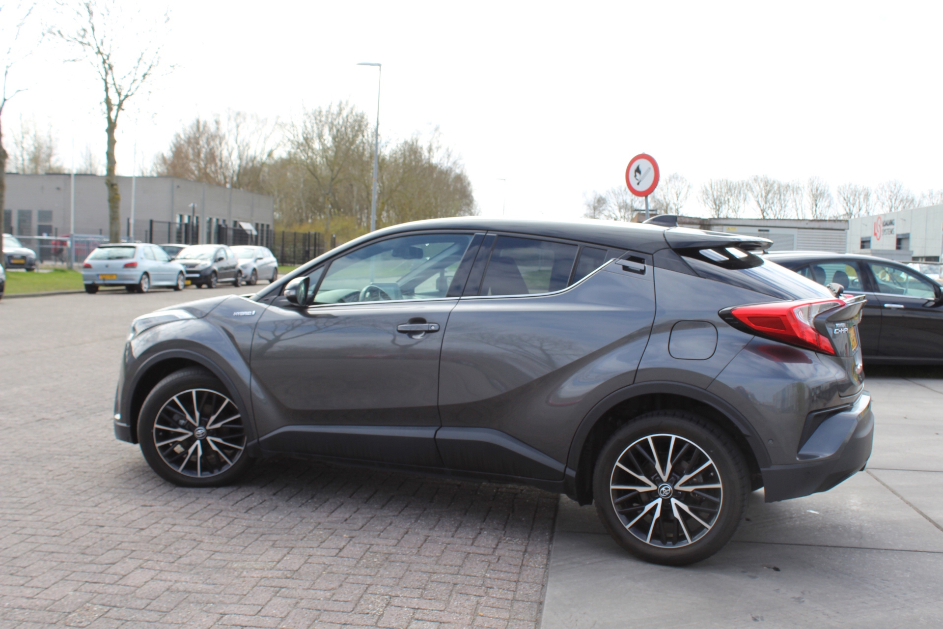 Foto van Toyota Toyota C-hr