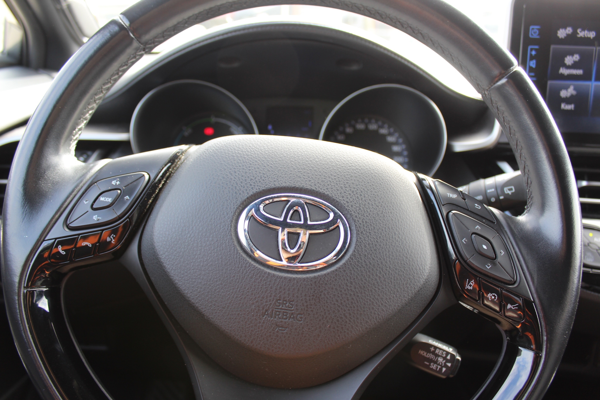 Foto van Toyota Toyota C-hr