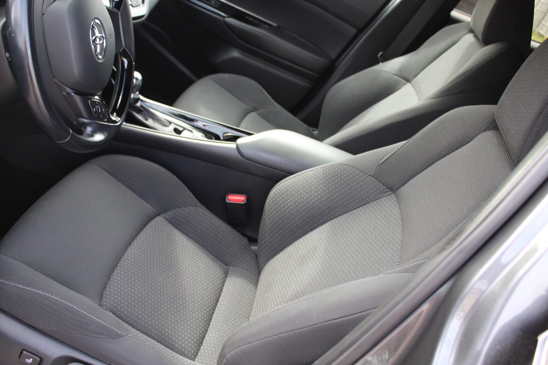 Foto van Toyota Toyota C-hr
