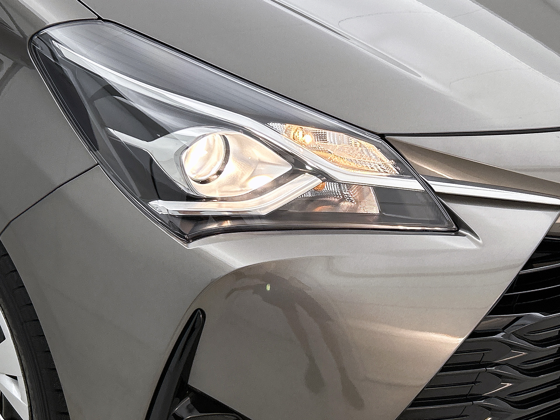 Foto van Toyota Toyota Yaris Hybrid
