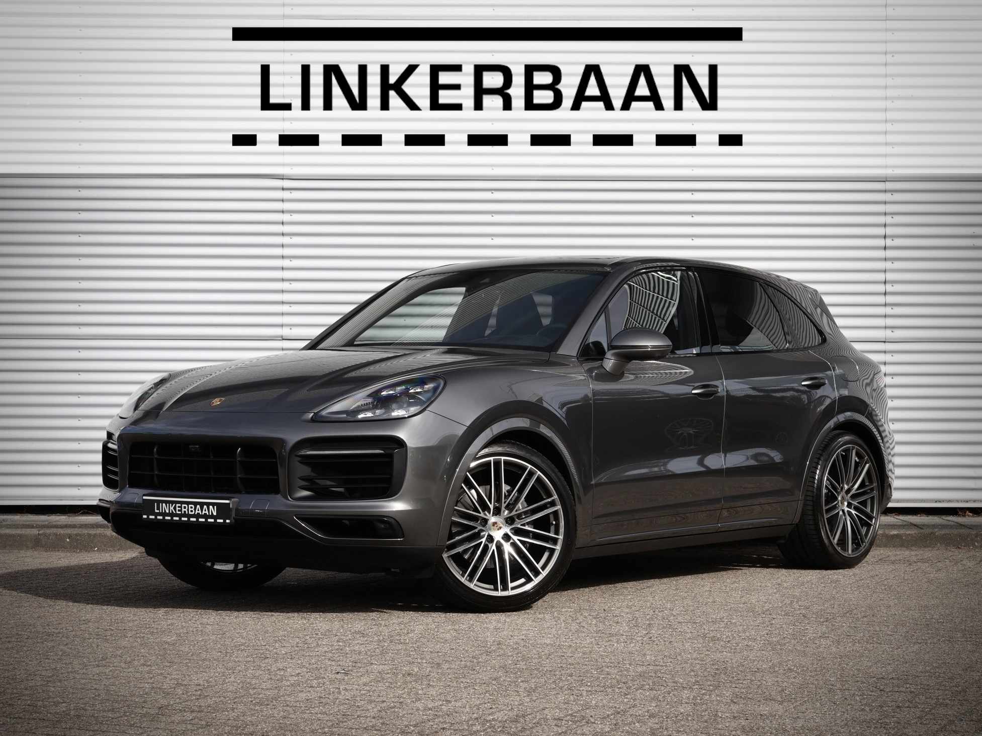 Foto van Porsche Cayenne E-hybrid