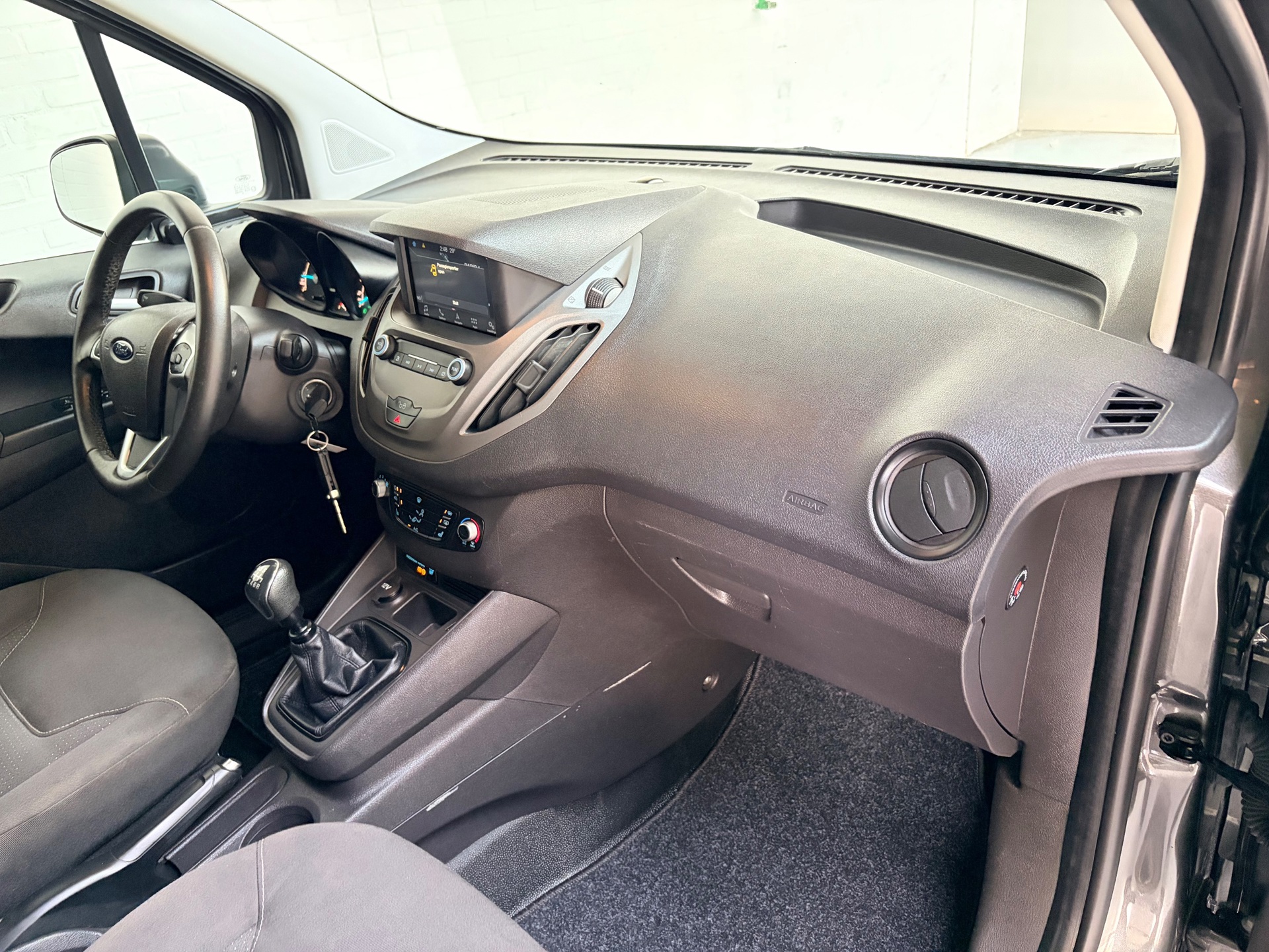 Foto van Ford Transit Courier