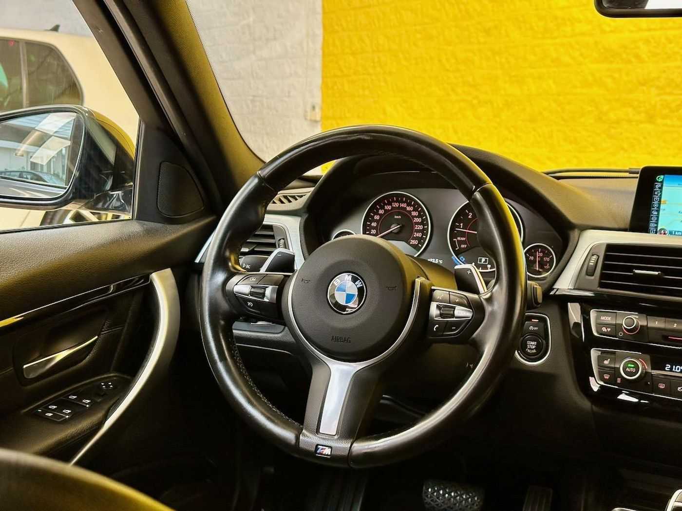 Foto van BMW 320i