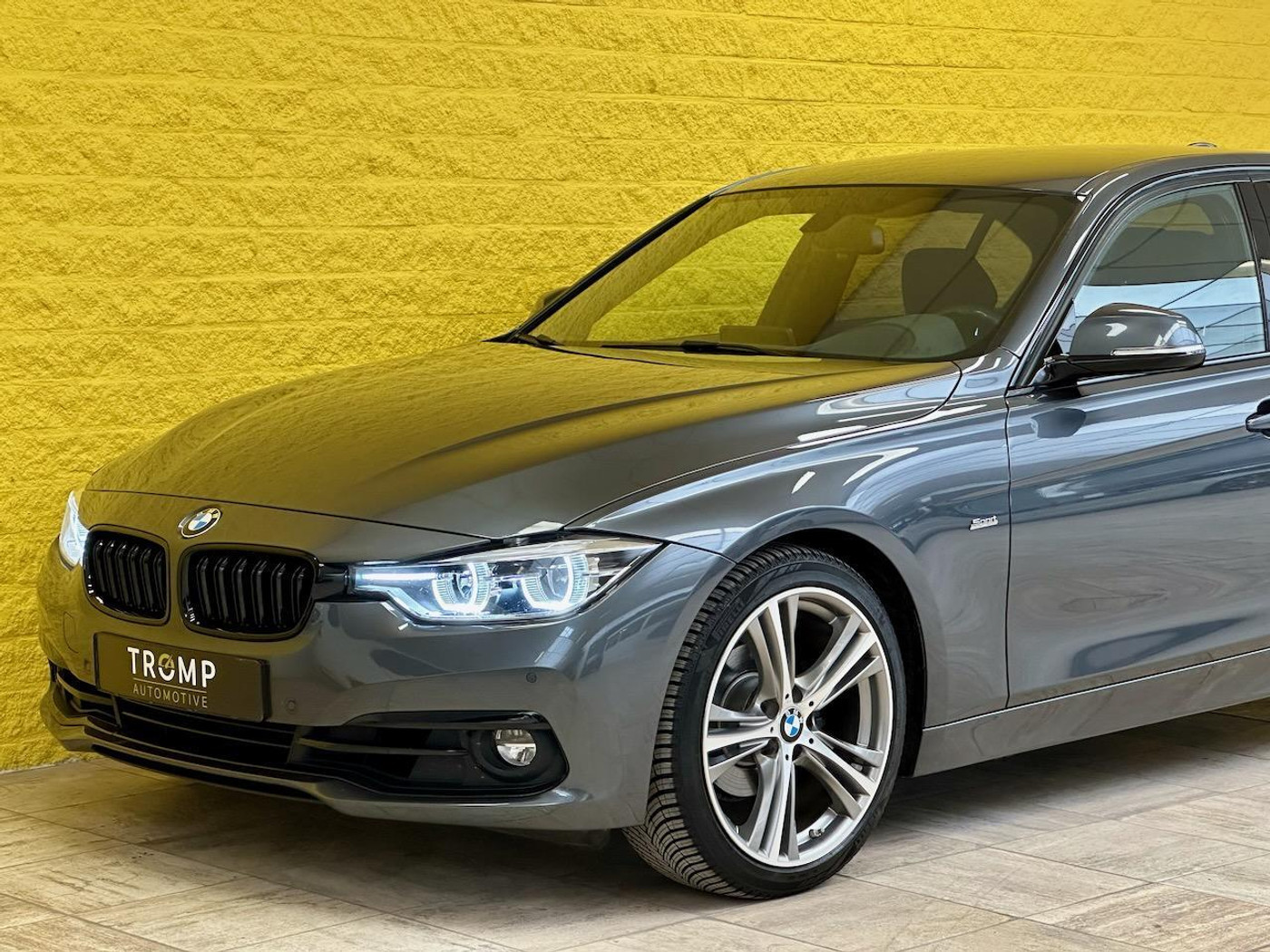 Foto van BMW 320i