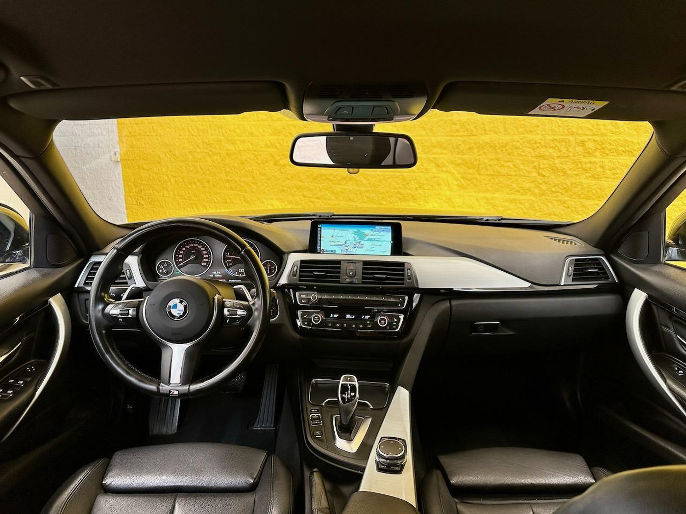 Foto van BMW 320i