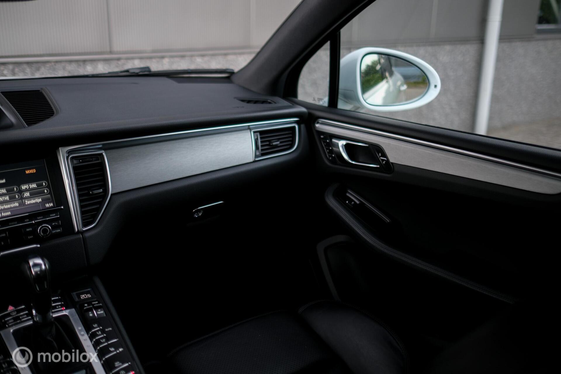 Foto van Porsche Macan S Diesel