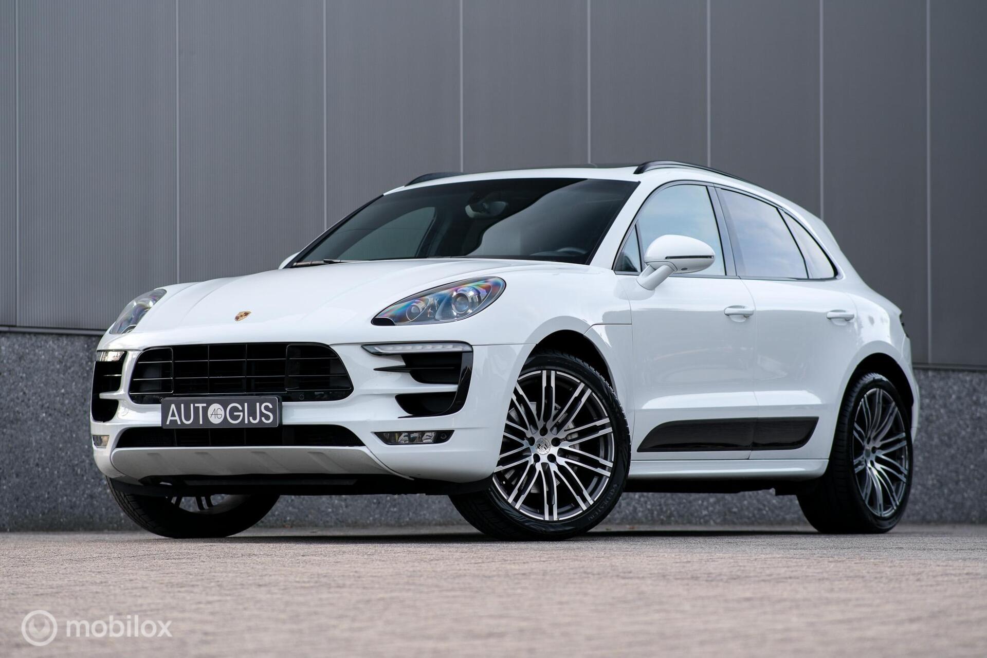 Porsche Macan S Diesel 3.0 D S | NL auto | veel opties | Trekhaak | Panorama | LED | Comfort stoelen | Leder | 21 inch | rijklaarprijs | 2015 - voorkant