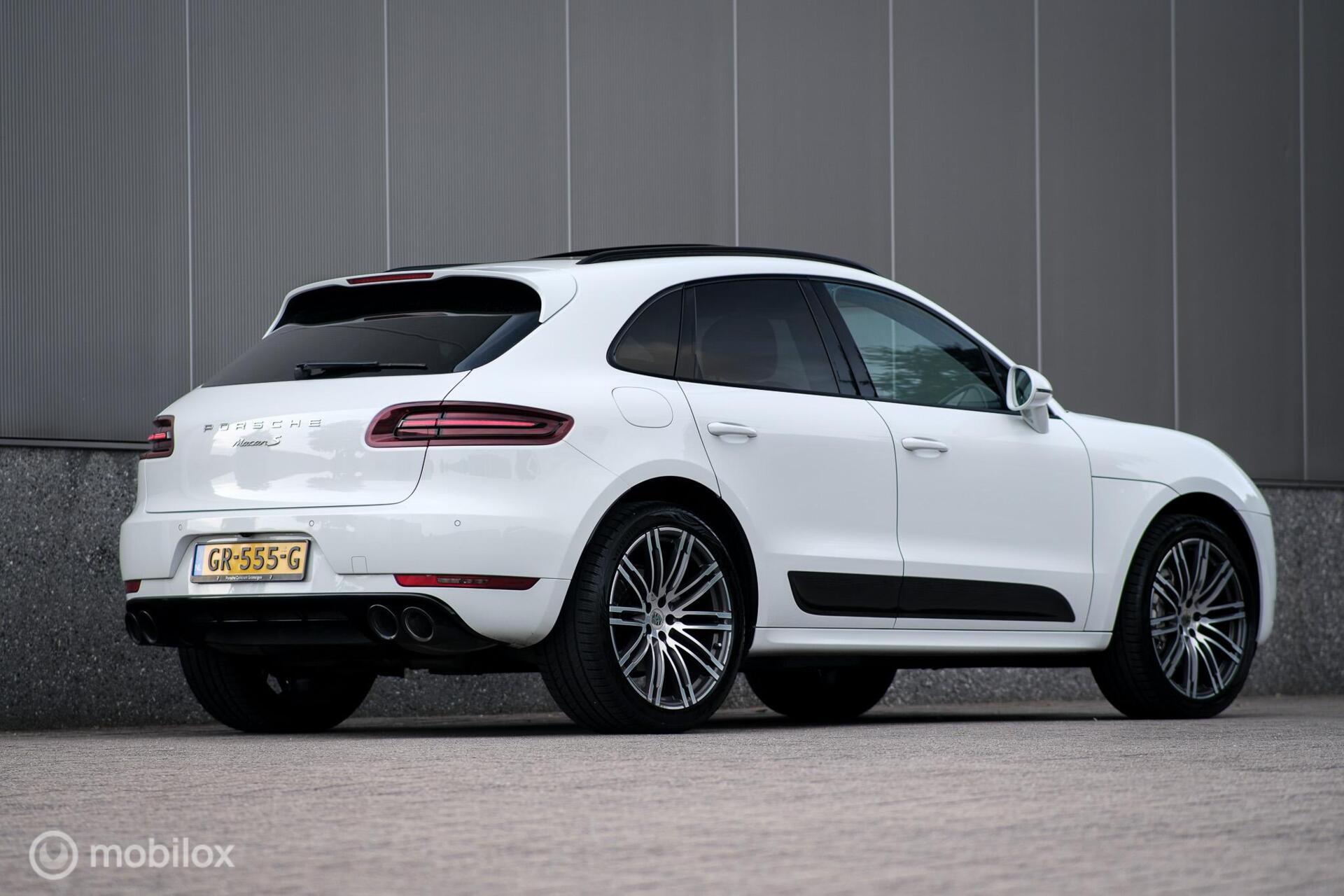 Foto van Porsche Macan S Diesel