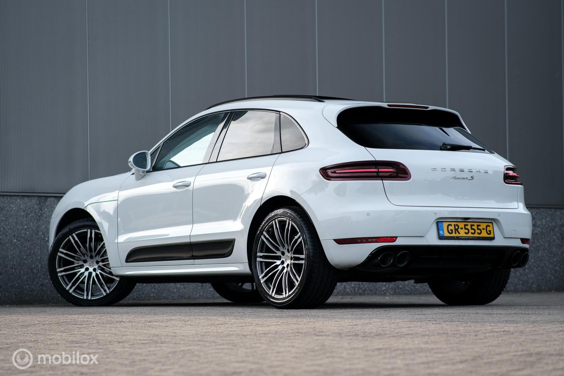 Foto van Porsche Macan S Diesel